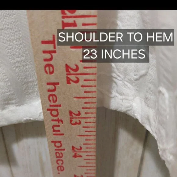 NWT Voy White Floral Embroidered Sleeveless Ruffle Button-Up Blouse Size Large - Picture 7 of 9